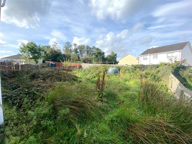 111 Blue Cedars, Glenfin Road, Ballybofey, Co. Donegal