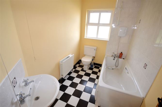 111 Blue Cedars, Glenfin Road, Ballybofey, Co. Donegal