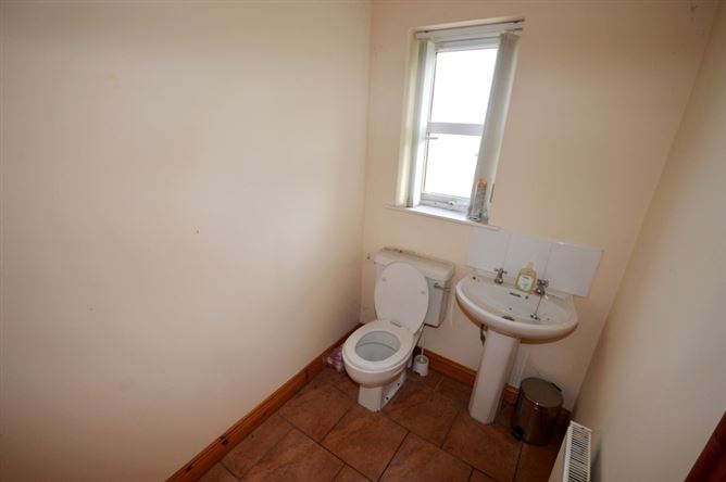 111 Blue Cedars, Glenfin Road, Ballybofey, Co. Donegal