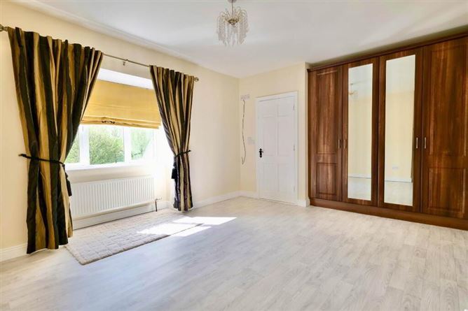 Photo 8 of 15 — 62 Woodfield Green, Newcastle West, Limerick