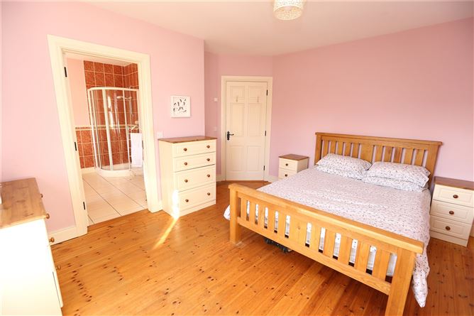 18 Moorehall Rise, Ardee, Co. Louth