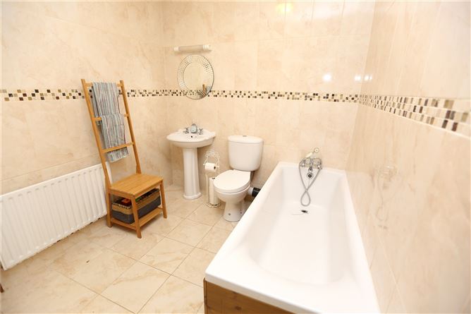 18 Moorehall Rise, Ardee, Co. Louth