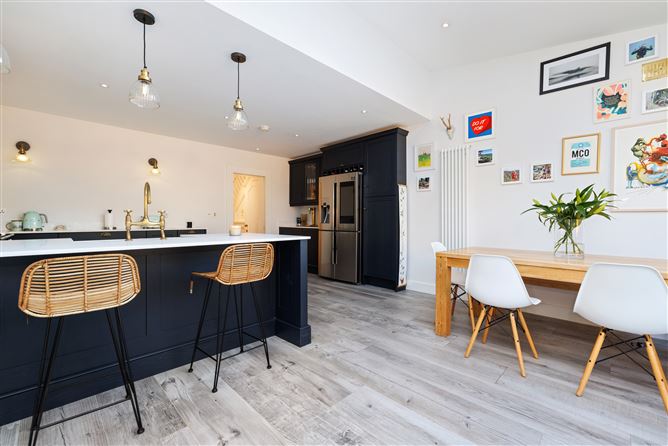 24 Pine Ave, Westminster Park, Foxrock, Dublin 18