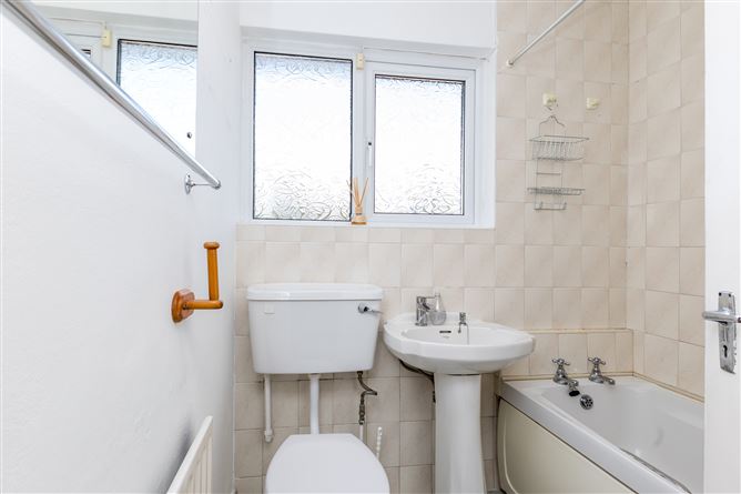 4 Cooleen avenue, Beaumont, Dublin 9