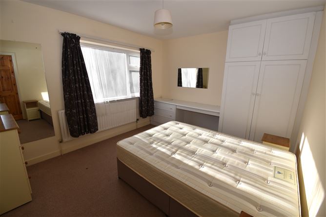 12 Kenley Avenue,, Model Farm Road, Cork