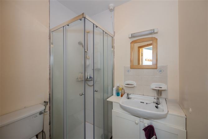 43 Elm Drive, Carrigaline, Cork