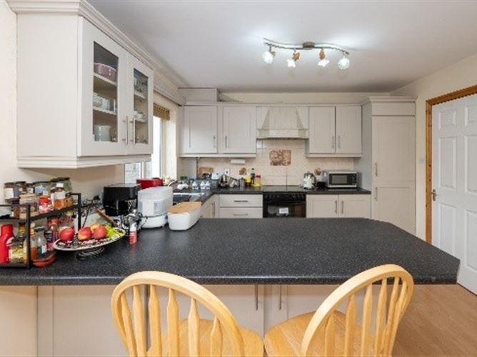 43 Elm Drive, Carrigaline, Cork