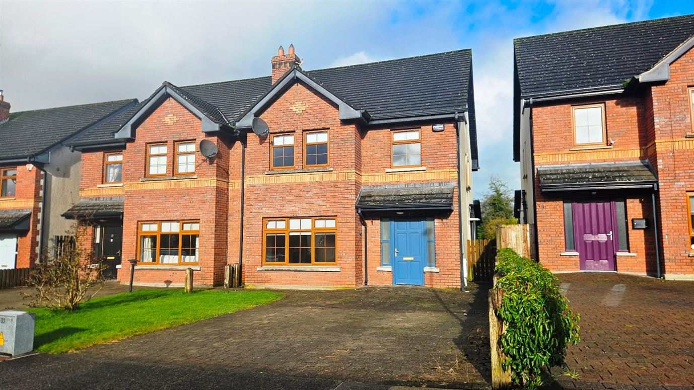 33 Rampart View, Virginia, Co. Cavan