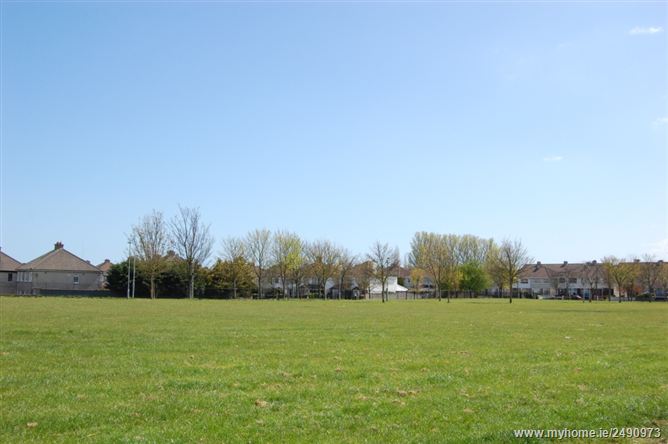 34 Ardmore Grove, Artane,  Dublin 5