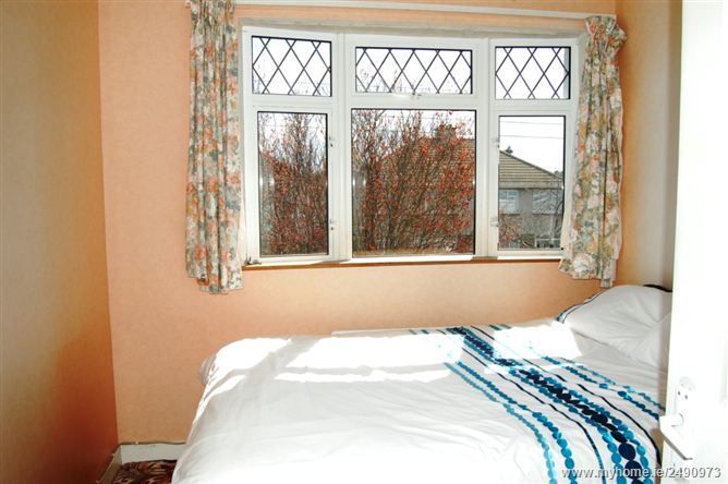 34 Ardmore Grove, Artane,  Dublin 5