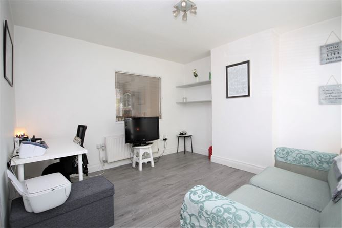 25 Killakee Grove, Firhouse, Dublin 24
