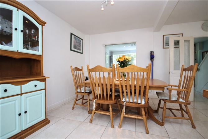 25 Killakee Grove, Firhouse, Dublin 24