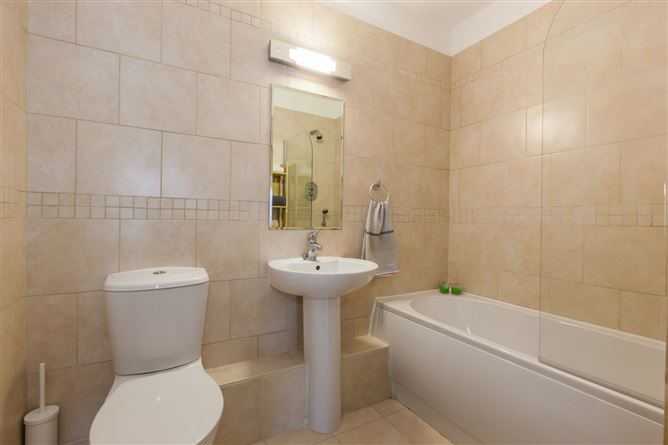1 Sycamore House, Parkview, Baldoyle Road, Sutton
