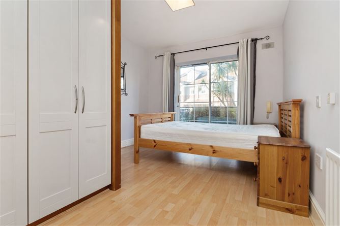 160 The Oak, Charleville Square, Rathfarnham, Dublin 14