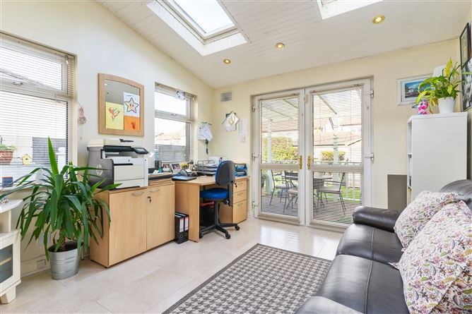 13 Beverly Crescent, Knocklyon, Dublin 16