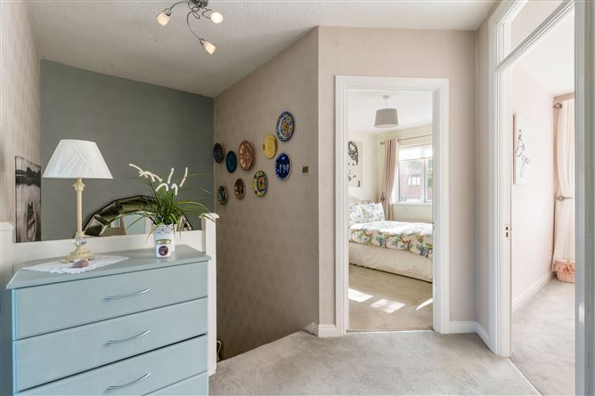 13 Beverly Crescent, Knocklyon, Dublin 16