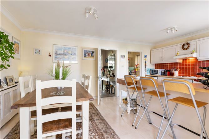 13 Beverly Crescent, Knocklyon, Dublin 16