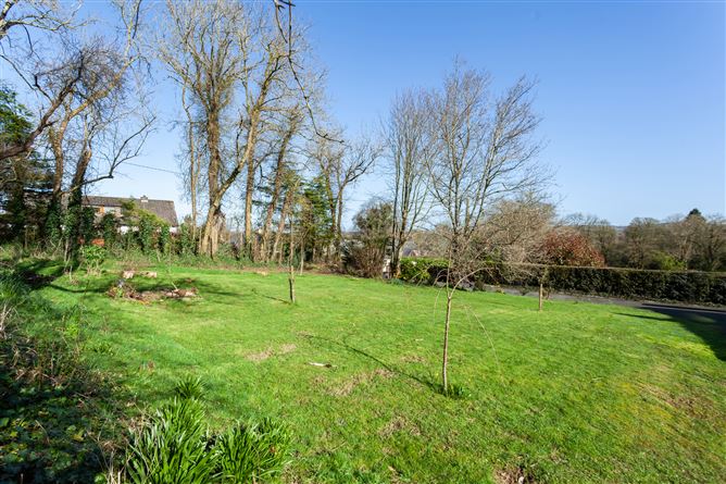 Hawthorn Hill, Bungalow On c. 0.5 Acre, Broadleas Commons, Ballymore Eustace, Kildare