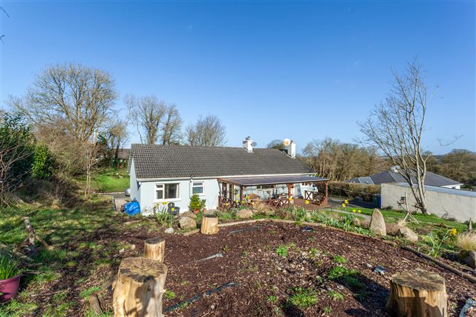 Hawthorn Hill, Bungalow On c. 0.5 Acre, Broadleas Commons, Ballymore Eustace, Kildare