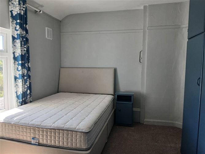 37 Mitchell`s Terrace, Athlone, County Westmeath