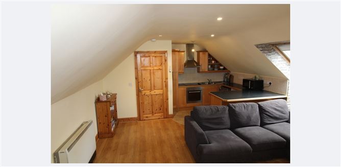 Apt, 5 D-Mek Centre, Apartment 5, Teeling Street, Ballina, Co. Mayo