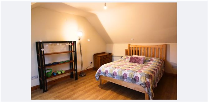 Apt, 5 D-Mek Centre, Apartment 5, Teeling Street, Ballina, Co. Mayo