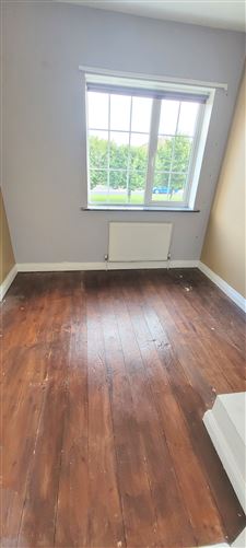 3 Rosemount Heights, Cahir, Tipperary
