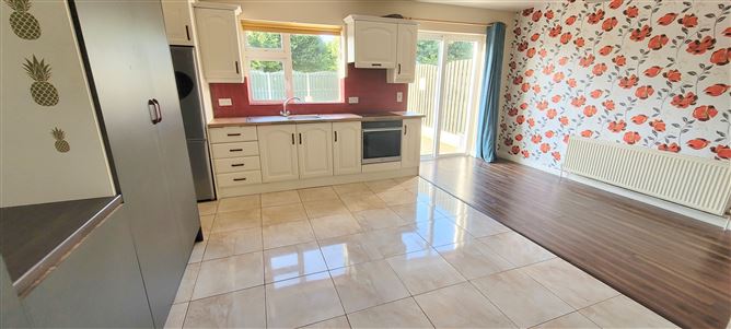 3 Rosemount Heights, Cahir, Tipperary