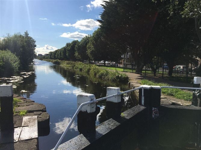 compass court south, royal canal park, Ashtown,   Dublin 15, D15 F102