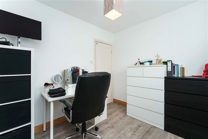 12 Colthurst Road, Lucan, Co. Dublin.