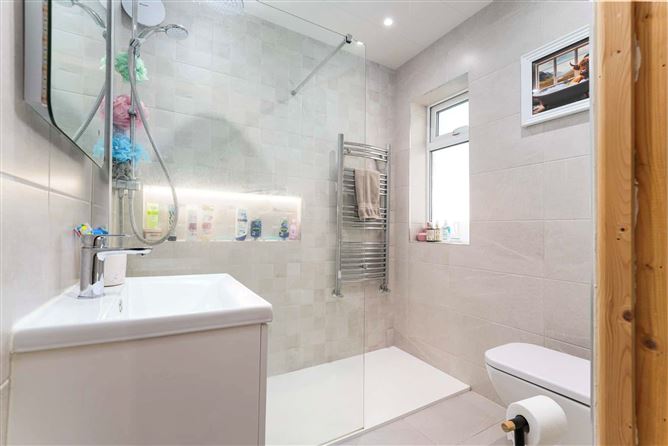 12 Colthurst Road, Lucan, Co. Dublin.