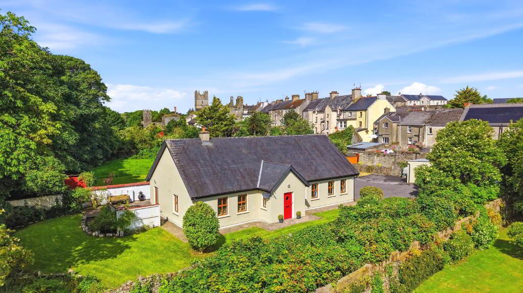 Belbow Lane, Fethard, Tipperary