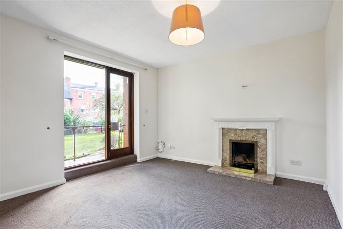 51 Crescent House, The Crescent, Clontarf, Dublin 3