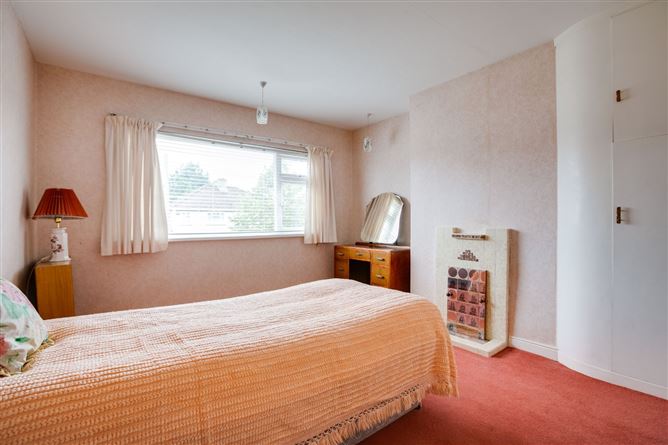 15 Templeville Drive, Templeogue, Dublin 6W