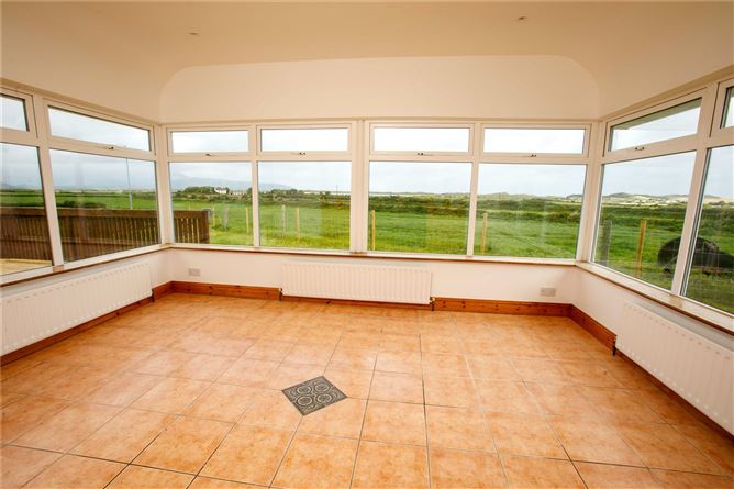 3 Castle Court, Castlegregory, Co. Kerry