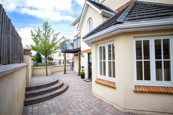 Village Vil, 1 Seville Lawns, Margaret's Fields, Callan Road, Kilkenny