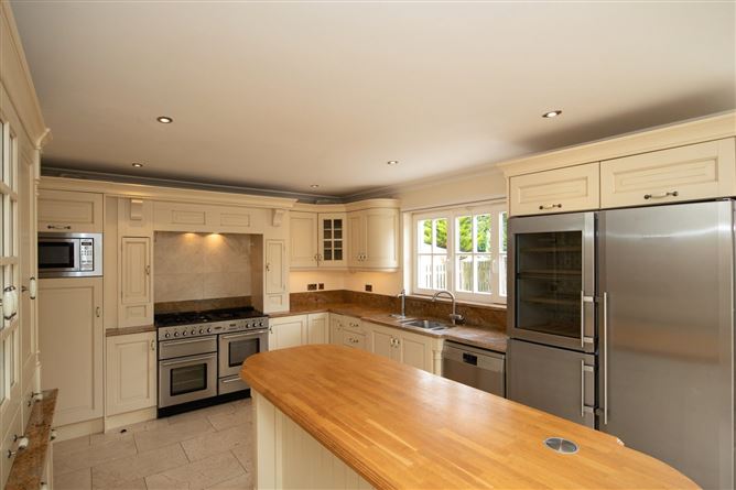 Village Vil, 1 Seville Lawns, Margaret's Fields, Callan Road, Kilkenny