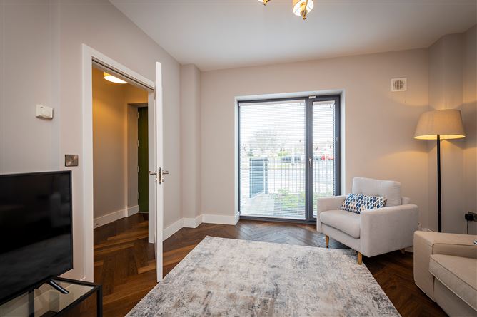1 Camberley Mews, Churchtown, Dublin 14
