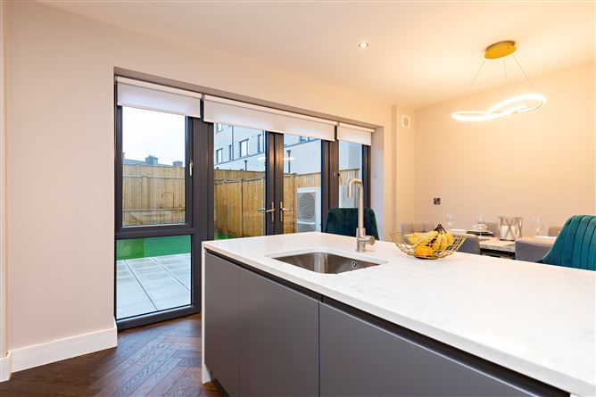 1 Camberley Mews, Churchtown, Dublin 14