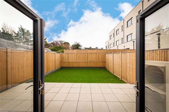 1 Camberley Mews, Churchtown, Dublin 14