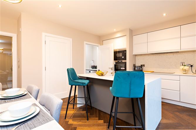 1 Camberley Mews, Churchtown, Dublin 14