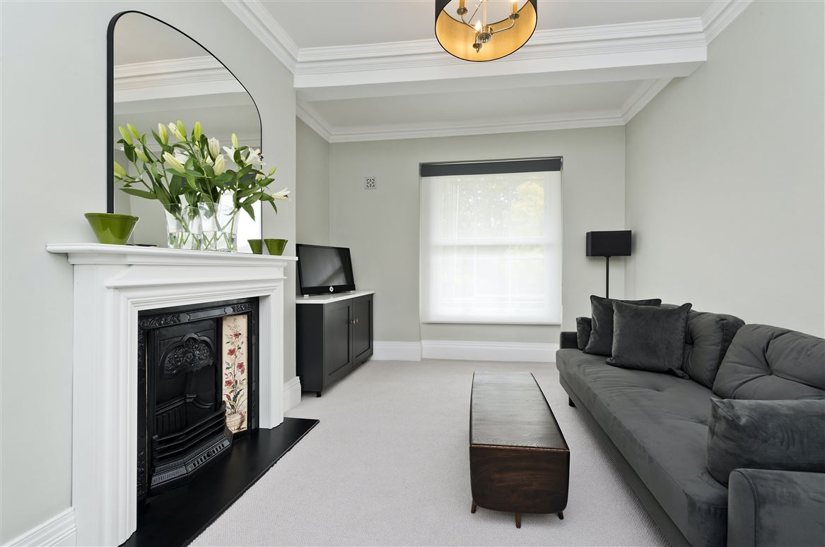 Ink & Marble,London,Greater London,United Kingdom