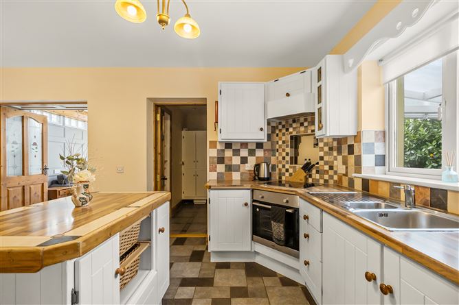 No. 9 Carrig Ri, Leamlara, Cork