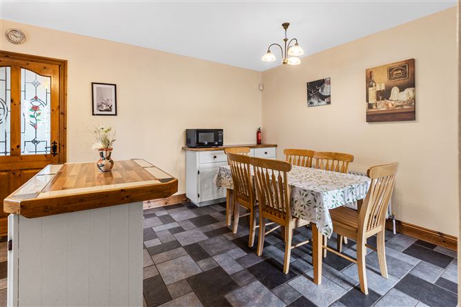 No. 9 Carrig Ri, Leamlara, Cork