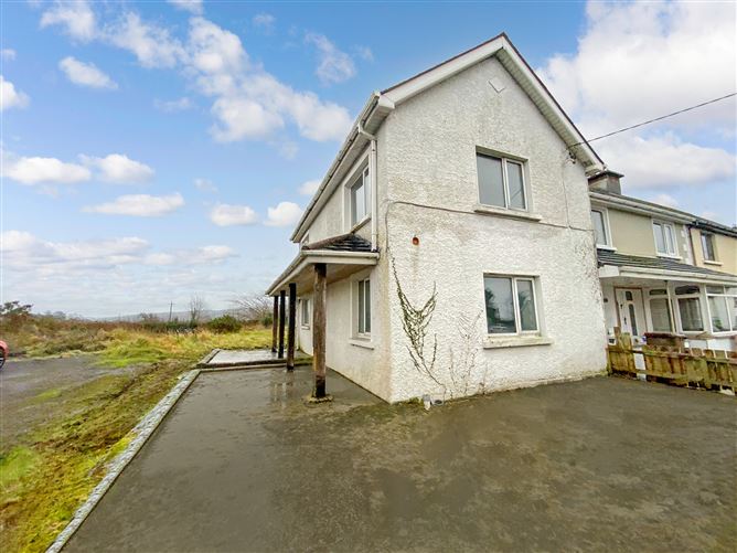 340 Coneyburrow, Lifford, Co. Donegal