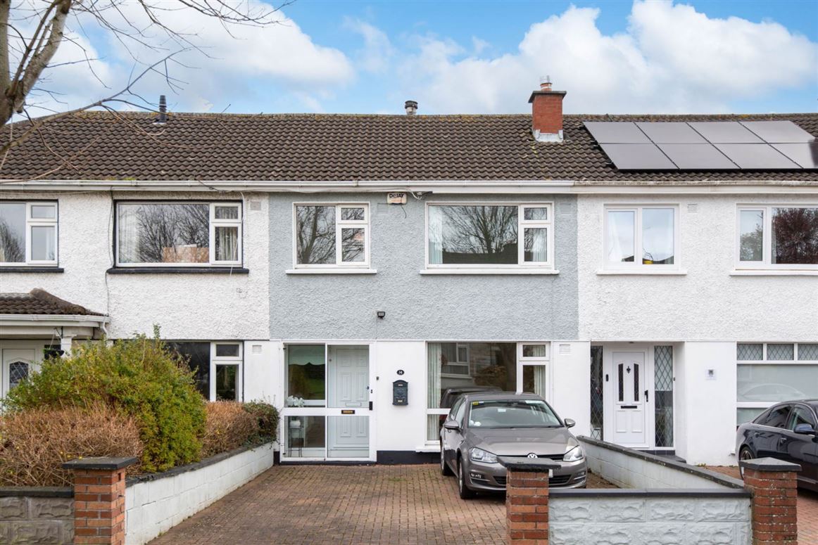 34 Hillcrest View, Lucan, County Dublin