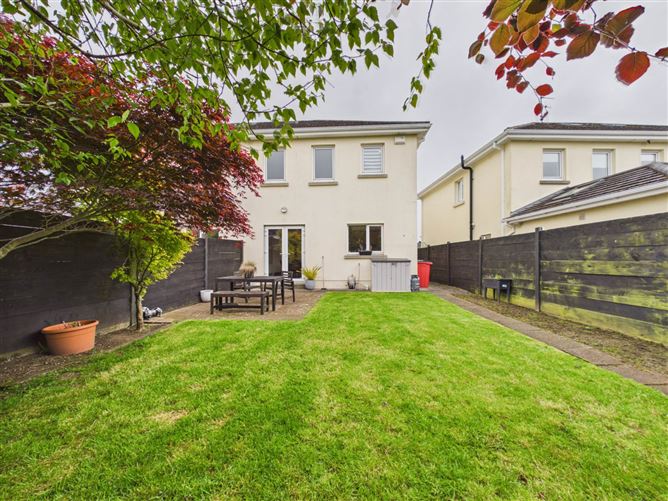 Photo 21 of 22 — 10 The Green, Oranhill, Oranmore, County Galway