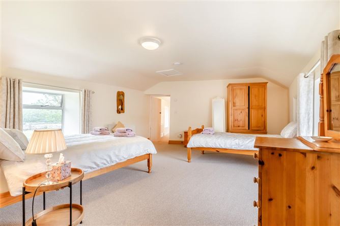 3 Bed in Gort,Gort,  Clare