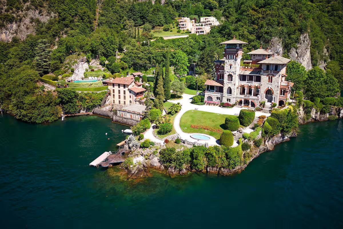 Photo 1 of 13 — Royale on Como,San Siro, Lombardy, Italy