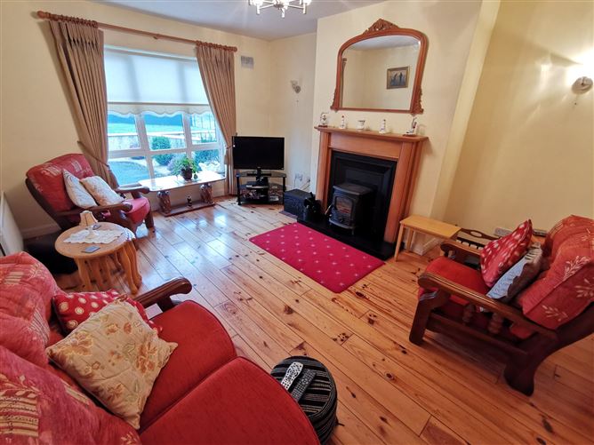 51 Elm Park, Claremorris, Co. Mayo Sherry FitzGerald Hanley 4564183